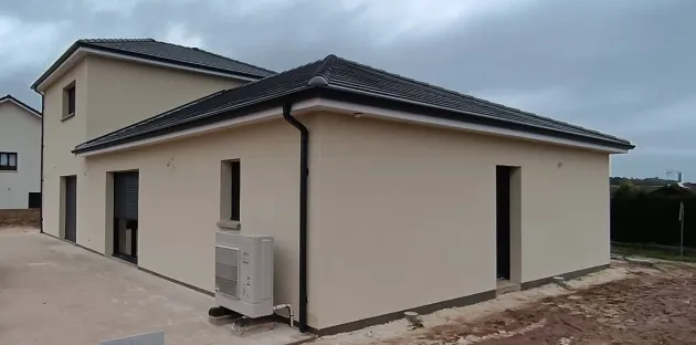 Ravalement de façade d'une maison neuve à Epinal, 88
