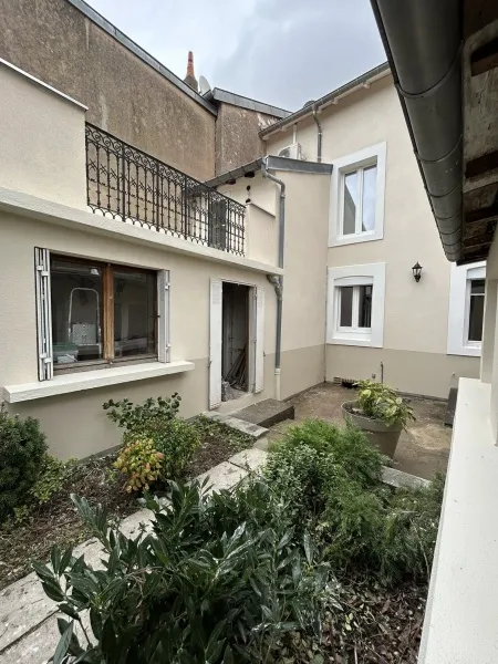 Ravalement de façade d'une maison à Nancy en Meurthe et Moselle, 54